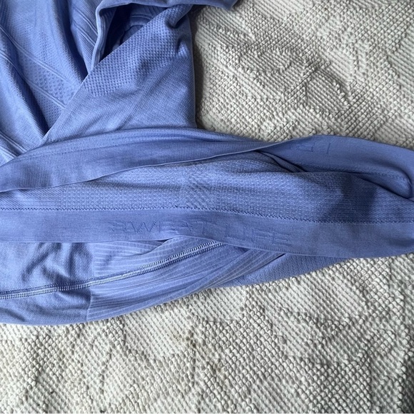 Lululemon Swiftly‎ Tech Long Sleeve Crew - Picture 4 of 11